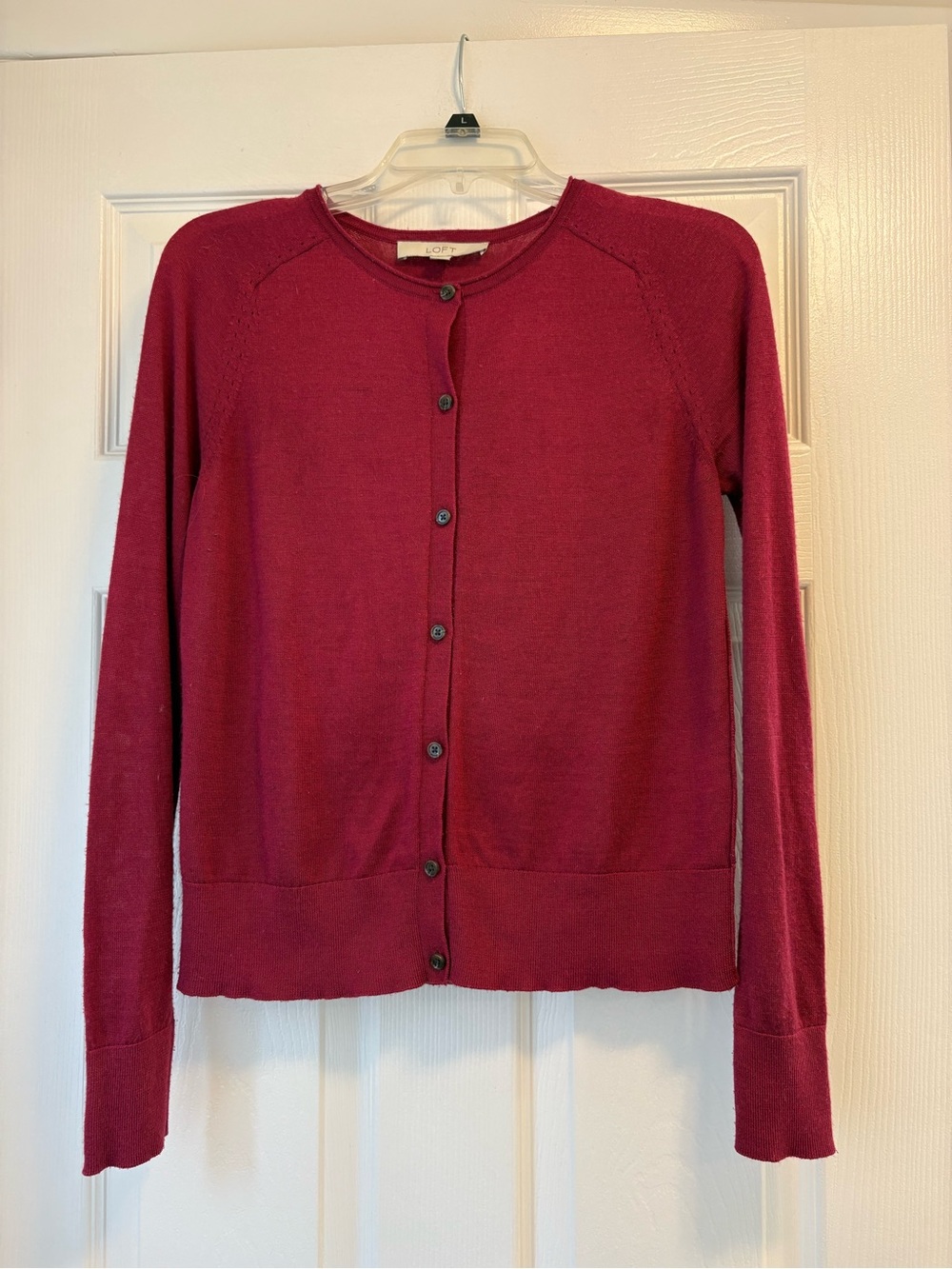 LOFT Women's maroon/burgundy Crewneck Button Cardigan lightweight size small